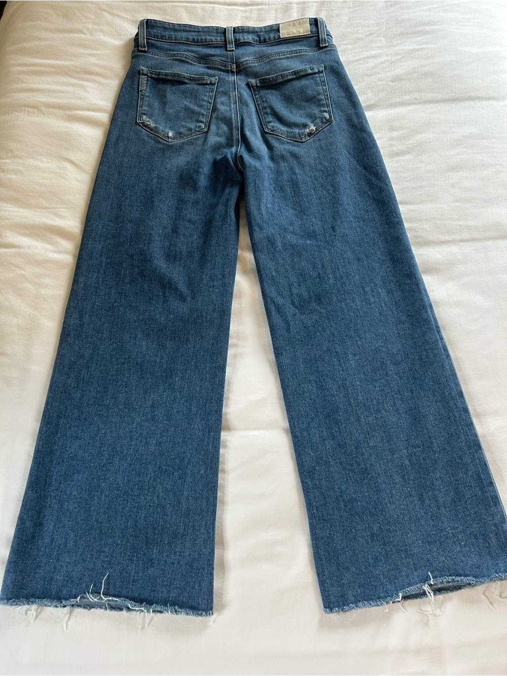 Paige Anessa Crop Wide-Leg Jeans in Rock Show Distressed wash - Picture 2 of 3